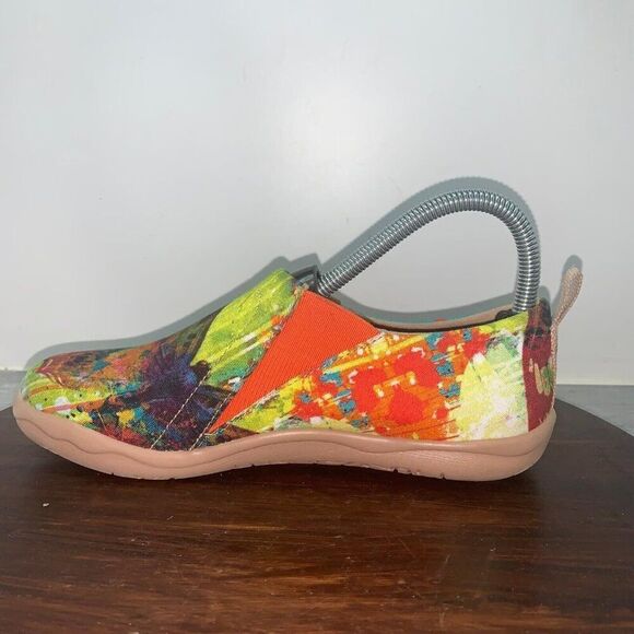 UIN Women’s 5.5 Slip On Shoes Canvas Comfortable Loafers Slip On "Butterfly" - Picture 3 of 11